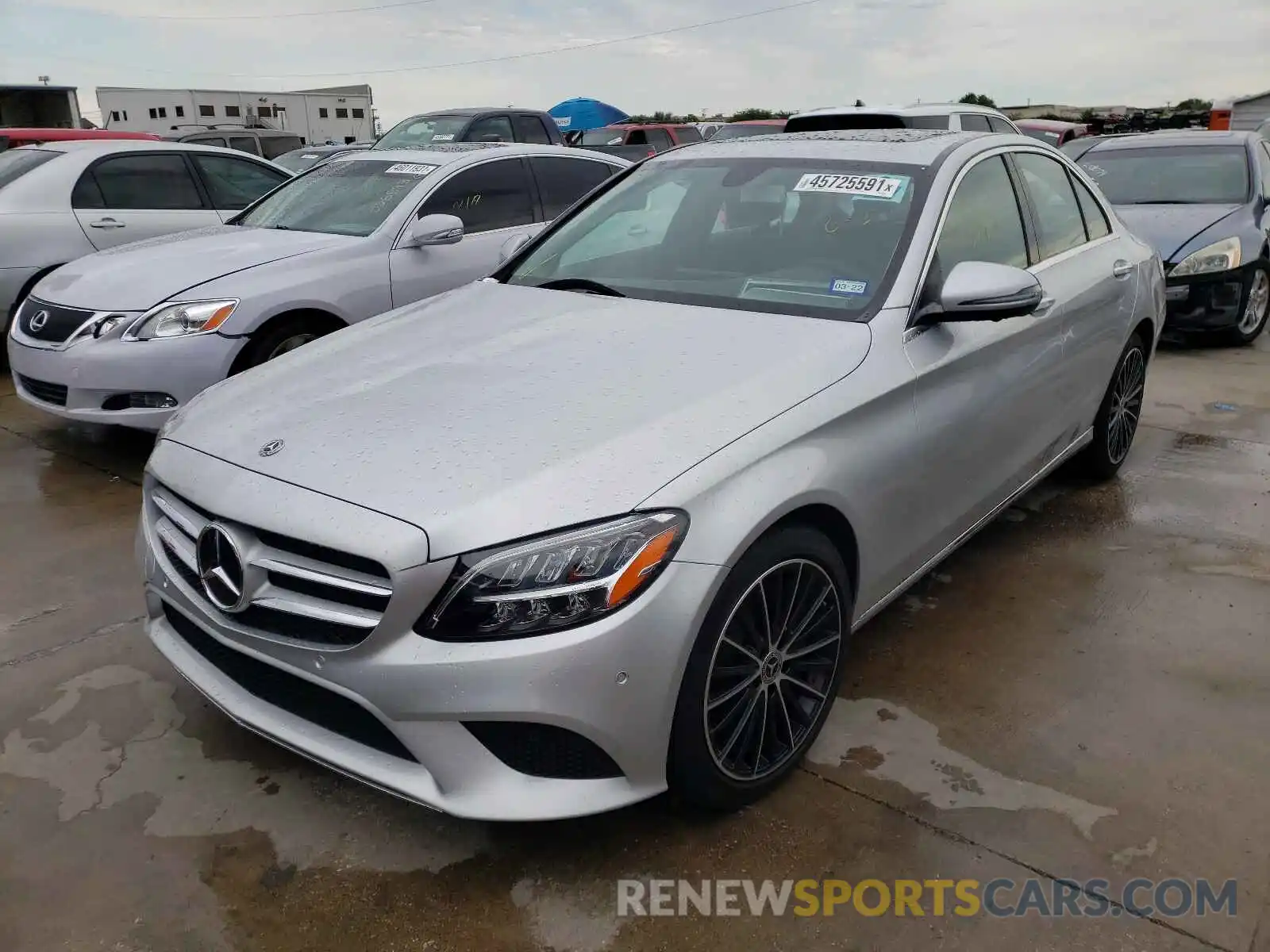 2 Photograph of a damaged car 55SWF8DB7LU333352 MERCEDES-BENZ C CLASS 2020