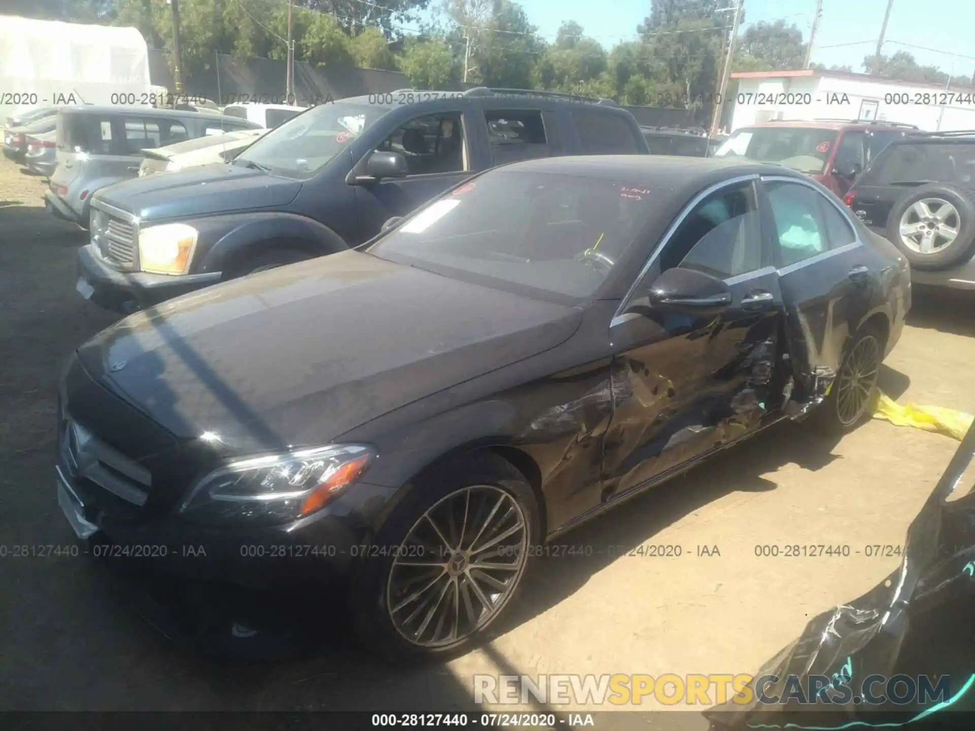 2 Photograph of a damaged car 55SWF8DB8LU323638 MERCEDES-BENZ C-CLASS 2020