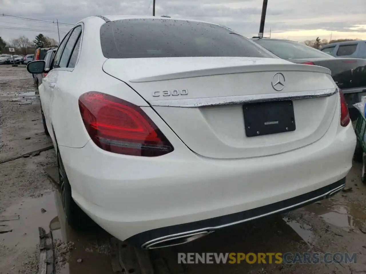 3 Photograph of a damaged car 55SWF8DB8LU333053 MERCEDES-BENZ C-CLASS 2020