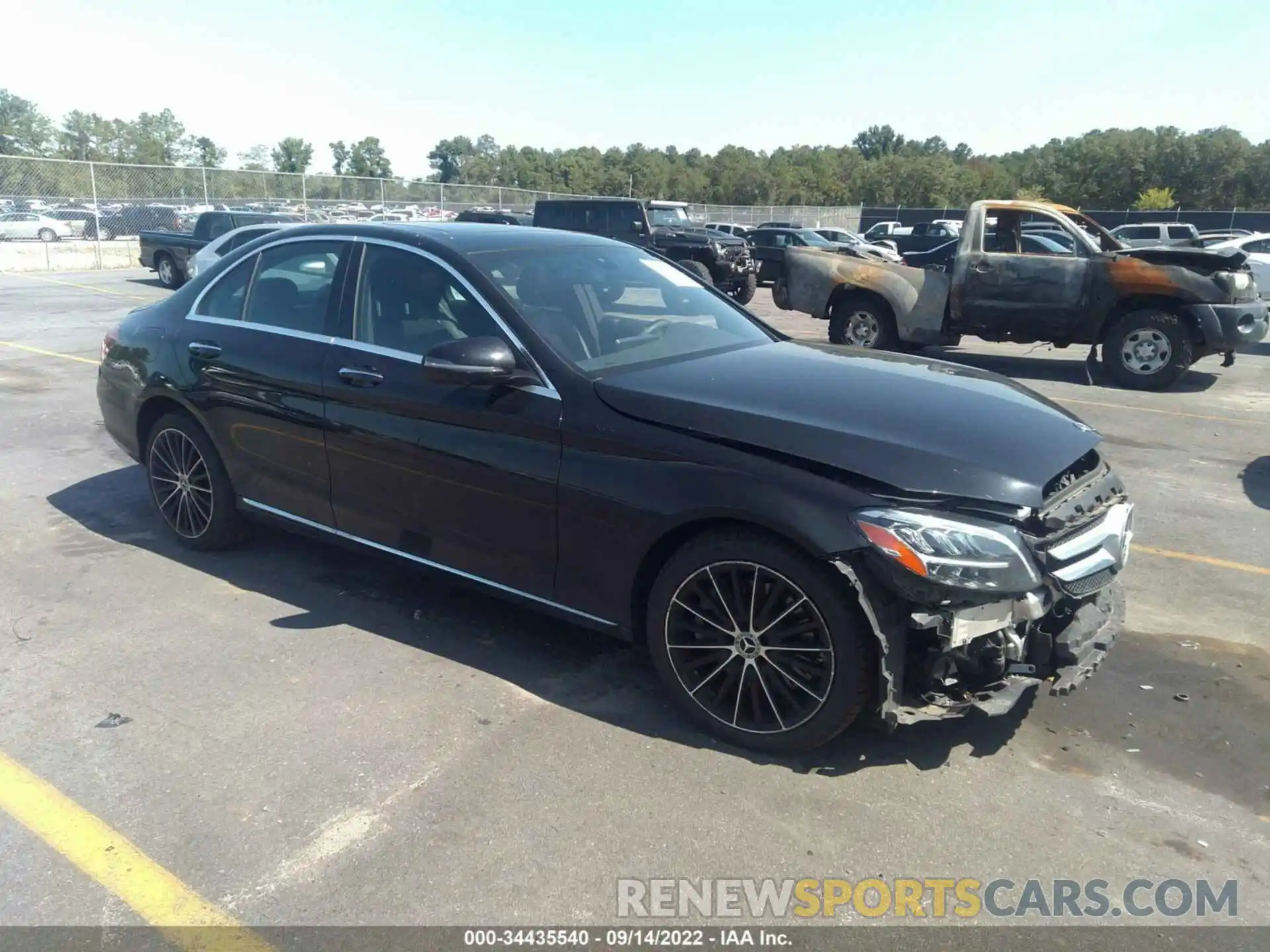 1 Photograph of a damaged car 55SWF8DBXLU323446 MERCEDES-BENZ C-CLASS 2020