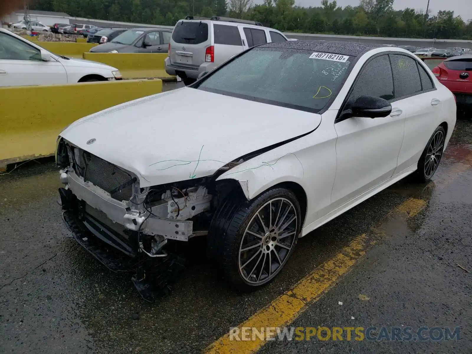 2 Photograph of a damaged car 55SWF8DBXLU323947 MERCEDES-BENZ C CLASS 2020