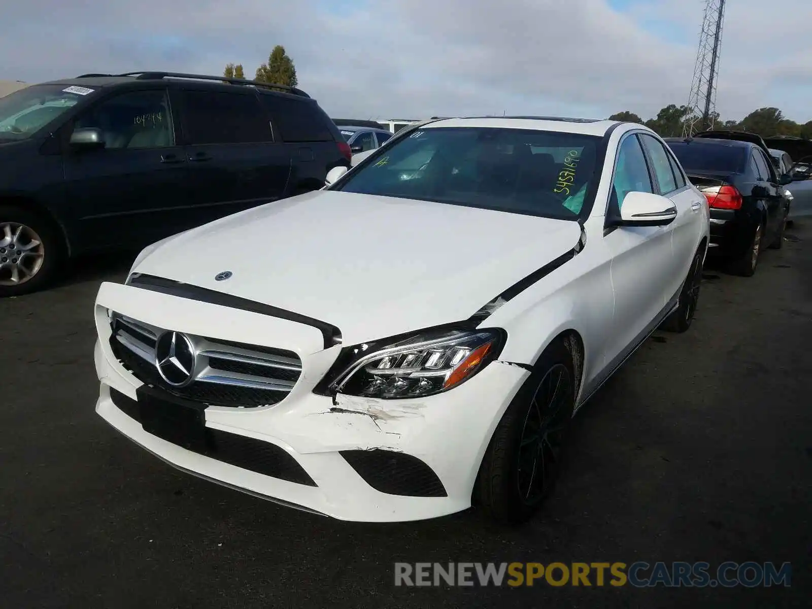 2 Photograph of a damaged car 55SWF8DBXLU325844 MERCEDES-BENZ C CLASS 2020