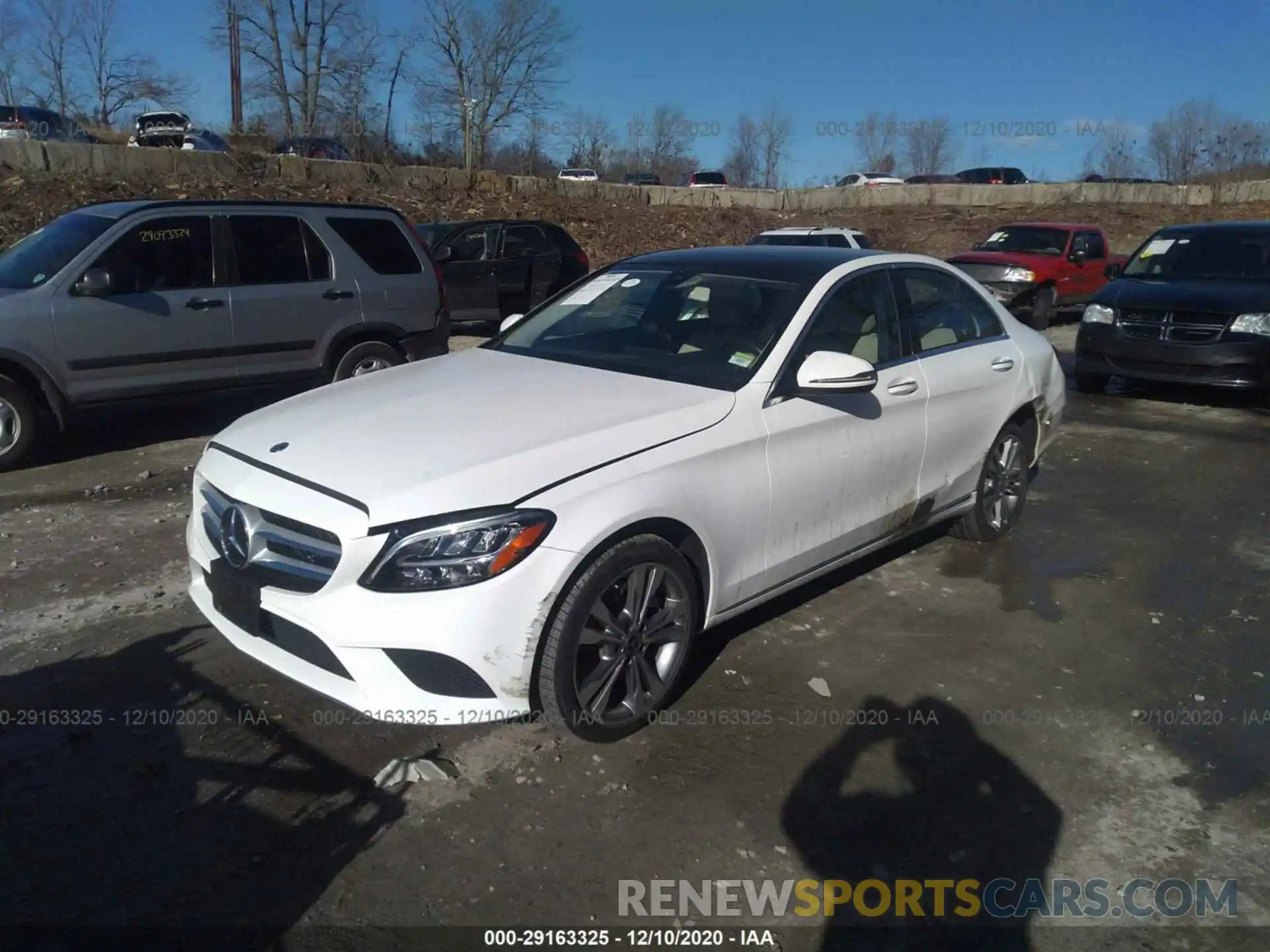 2 Photograph of a damaged car 55SWF8EB0LU324944 MERCEDES-BENZ C-CLASS 2020