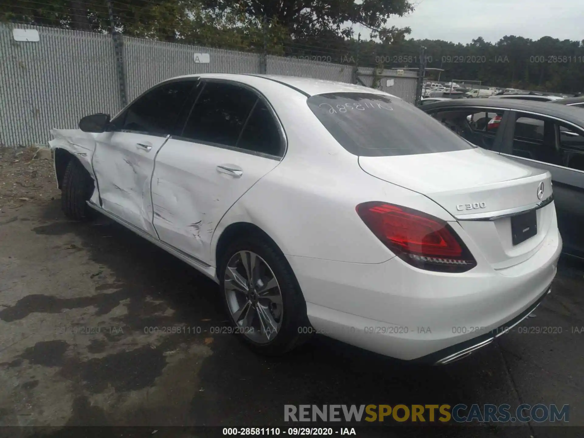 3 Photograph of a damaged car 55SWF8EB1LU327528 MERCEDES-BENZ C-CLASS 2020