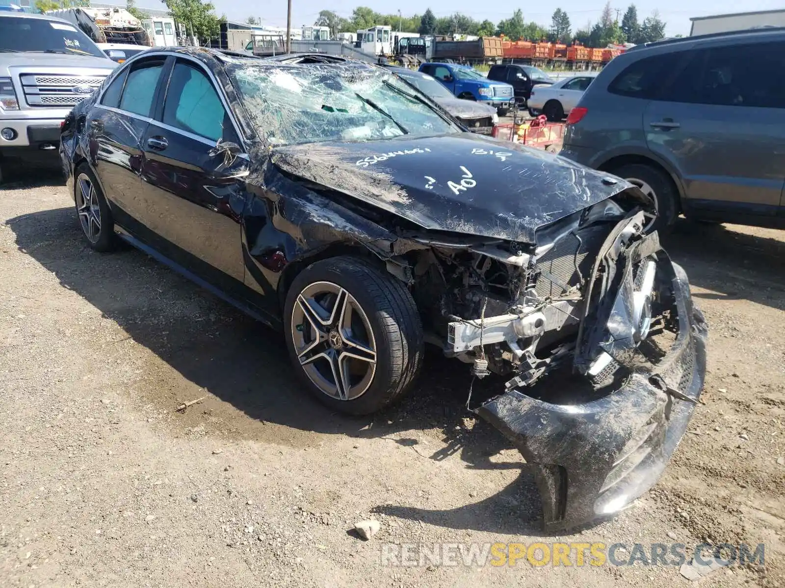 1 Photograph of a damaged car 55SWF8EB1LU332695 MERCEDES-BENZ C-CLASS 2020