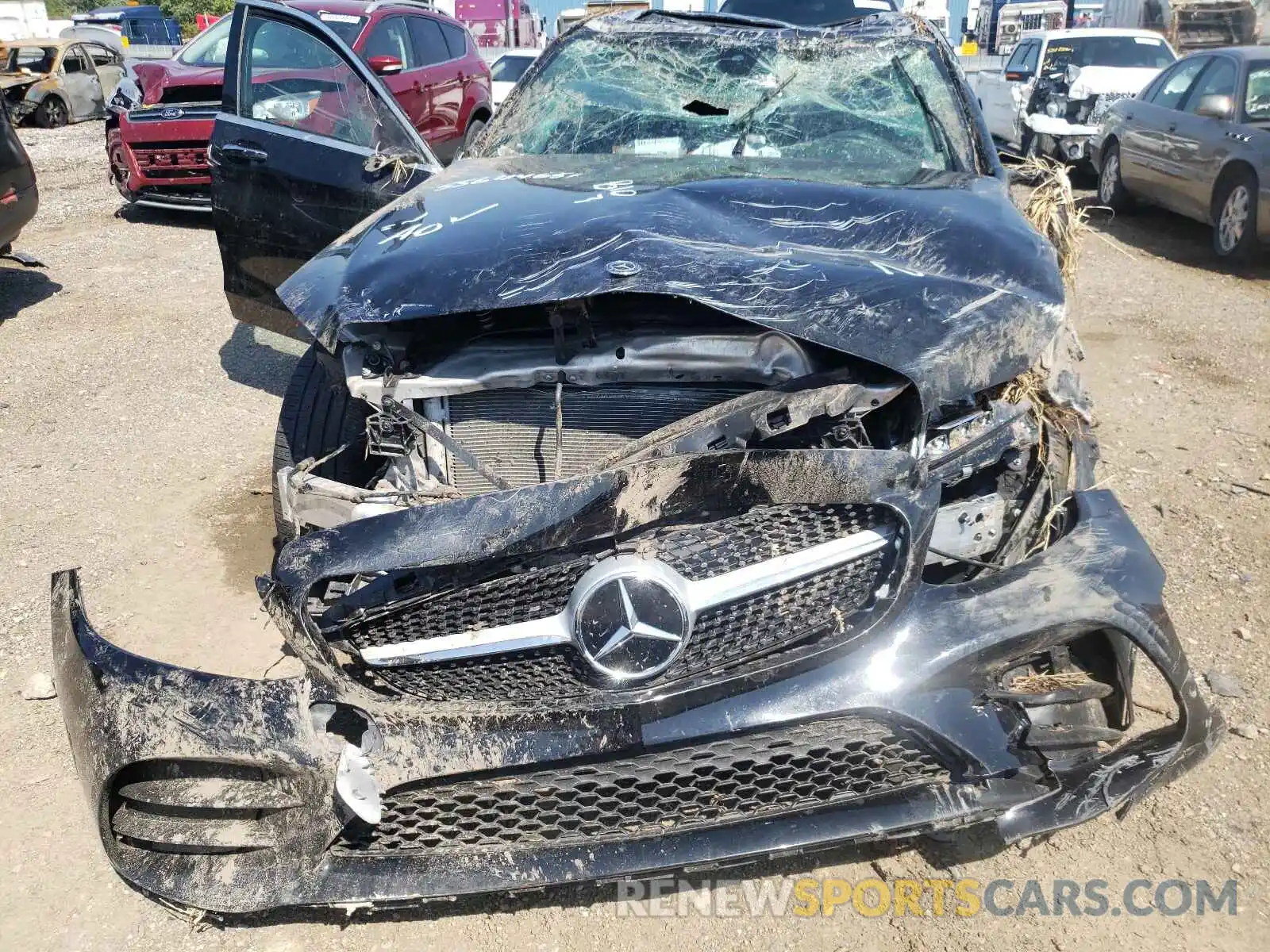 9 Photograph of a damaged car 55SWF8EB1LU332695 MERCEDES-BENZ C-CLASS 2020