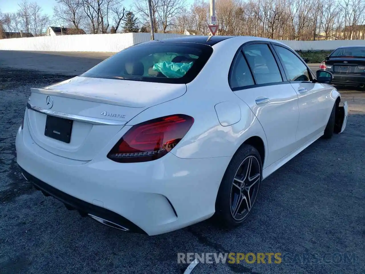 4 Photograph of a damaged car 55SWF8EB1LU333135 MERCEDES-BENZ C-CLASS 2020