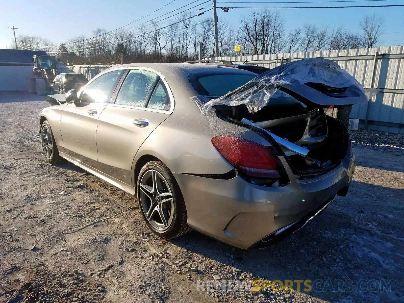 3 Photograph of a damaged car 55SWF8EB2LU325819 MERCEDES-BENZ C CLASS 2020