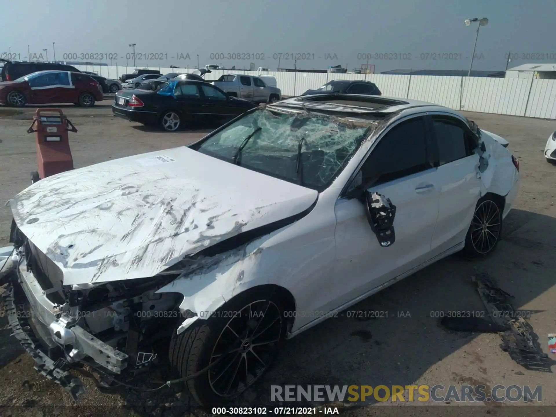 6 Photograph of a damaged car 55SWF8EB2LU326971 MERCEDES-BENZ C-CLASS 2020