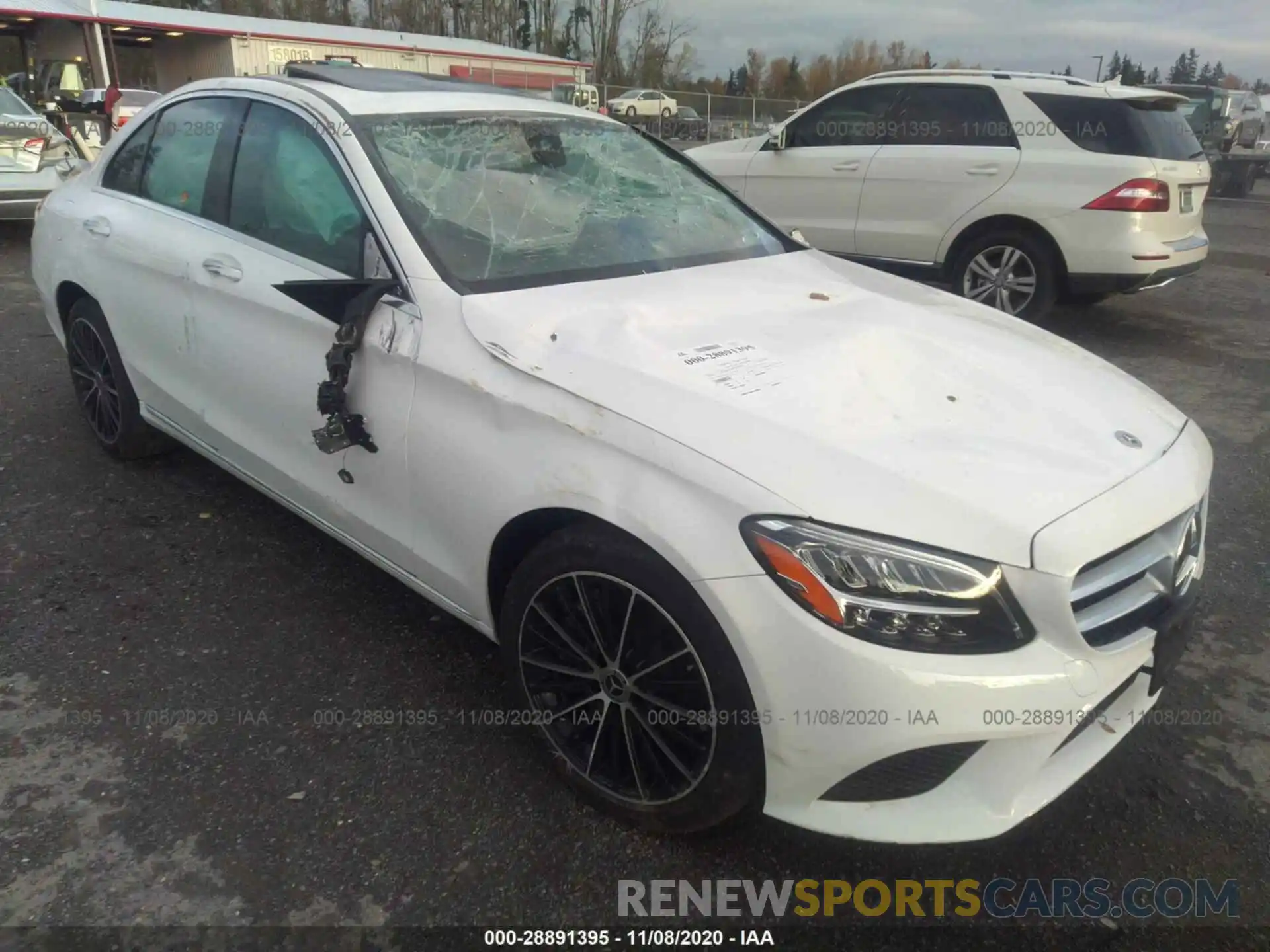 1 Photograph of a damaged car 55SWF8EB3LU333069 MERCEDES-BENZ C-CLASS 2020