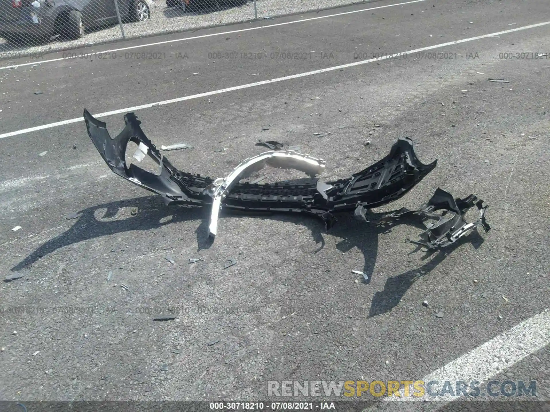 12 Photograph of a damaged car 55SWF8EB4LU327121 MERCEDES-BENZ C-CLASS 2020