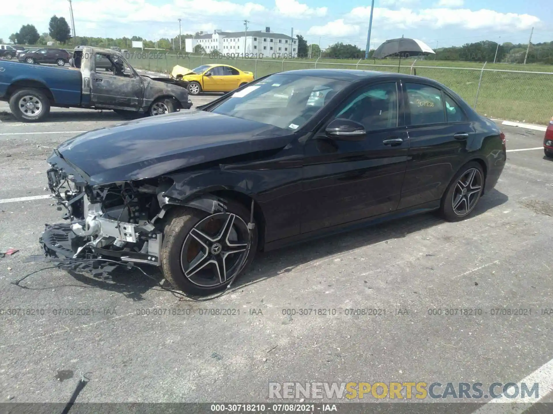 2 Photograph of a damaged car 55SWF8EB4LU327121 MERCEDES-BENZ C-CLASS 2020