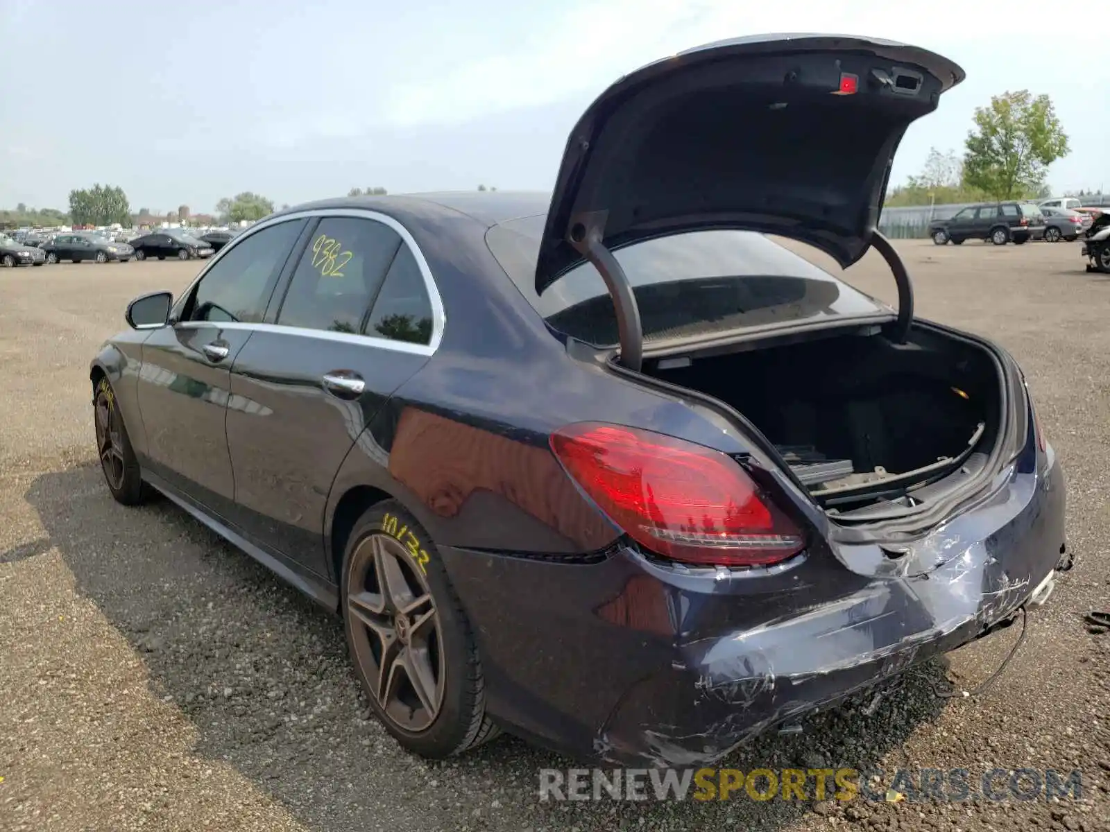 3 Photograph of a damaged car 55SWF8EB4LU331380 MERCEDES-BENZ C-CLASS 2020