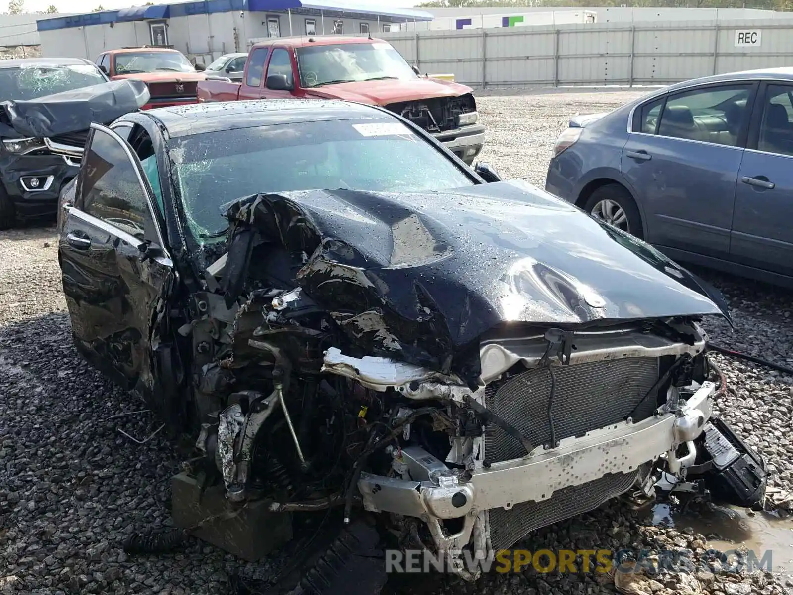 1 Photograph of a damaged car 55SWF8EB5LU326351 MERCEDES-BENZ C CLASS 2020