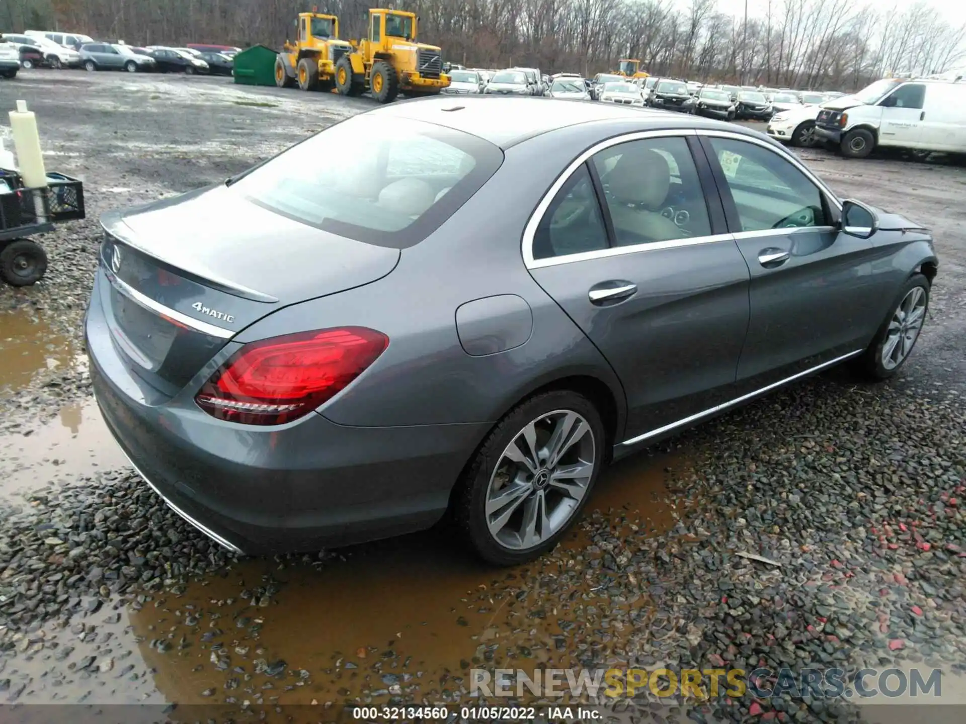 4 Photograph of a damaged car 55SWF8EB6LU323040 MERCEDES-BENZ C-CLASS 2020