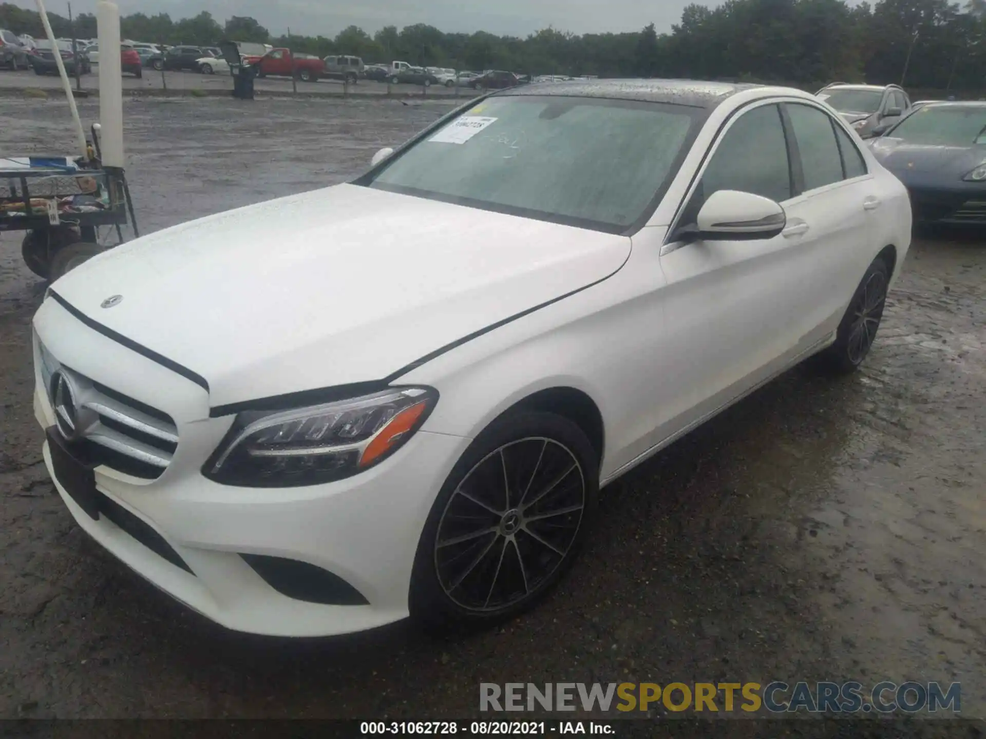 2 Photograph of a damaged car 55SWF8EB6LU323071 MERCEDES-BENZ C-CLASS 2020