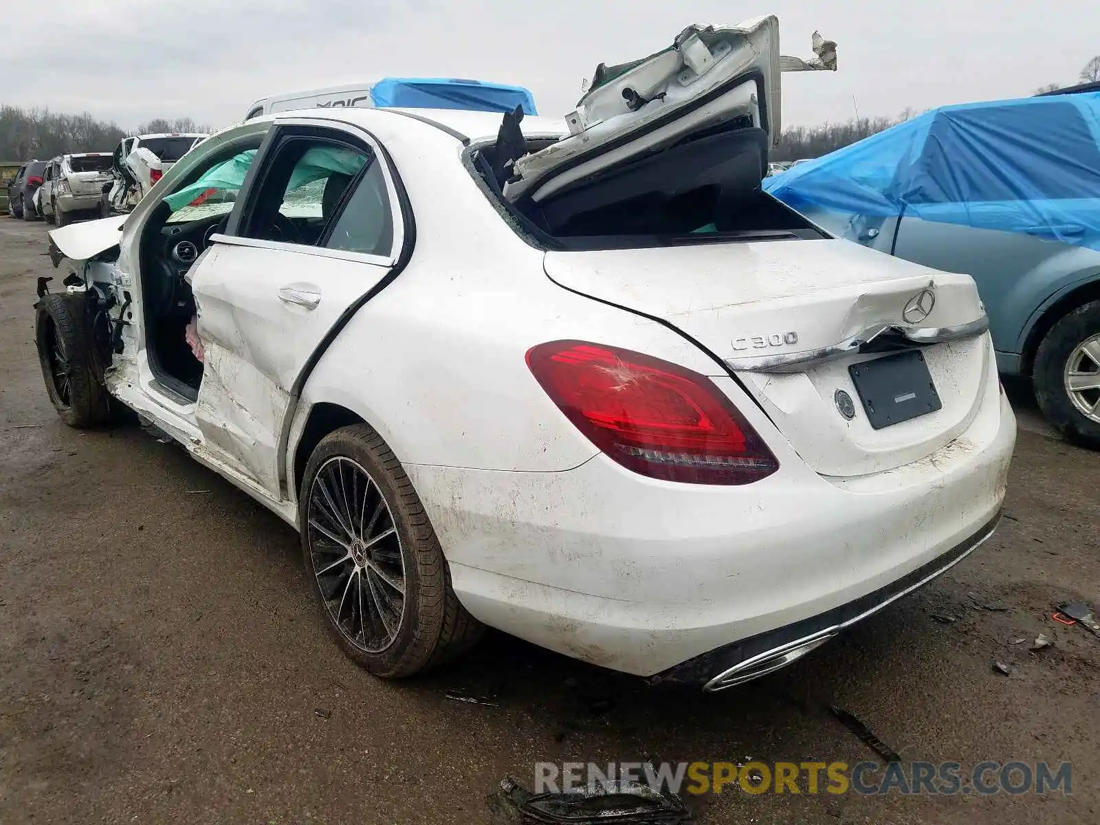 3 Photograph of a damaged car 55SWF8EB6LU327783 MERCEDES-BENZ C CLASS 2020