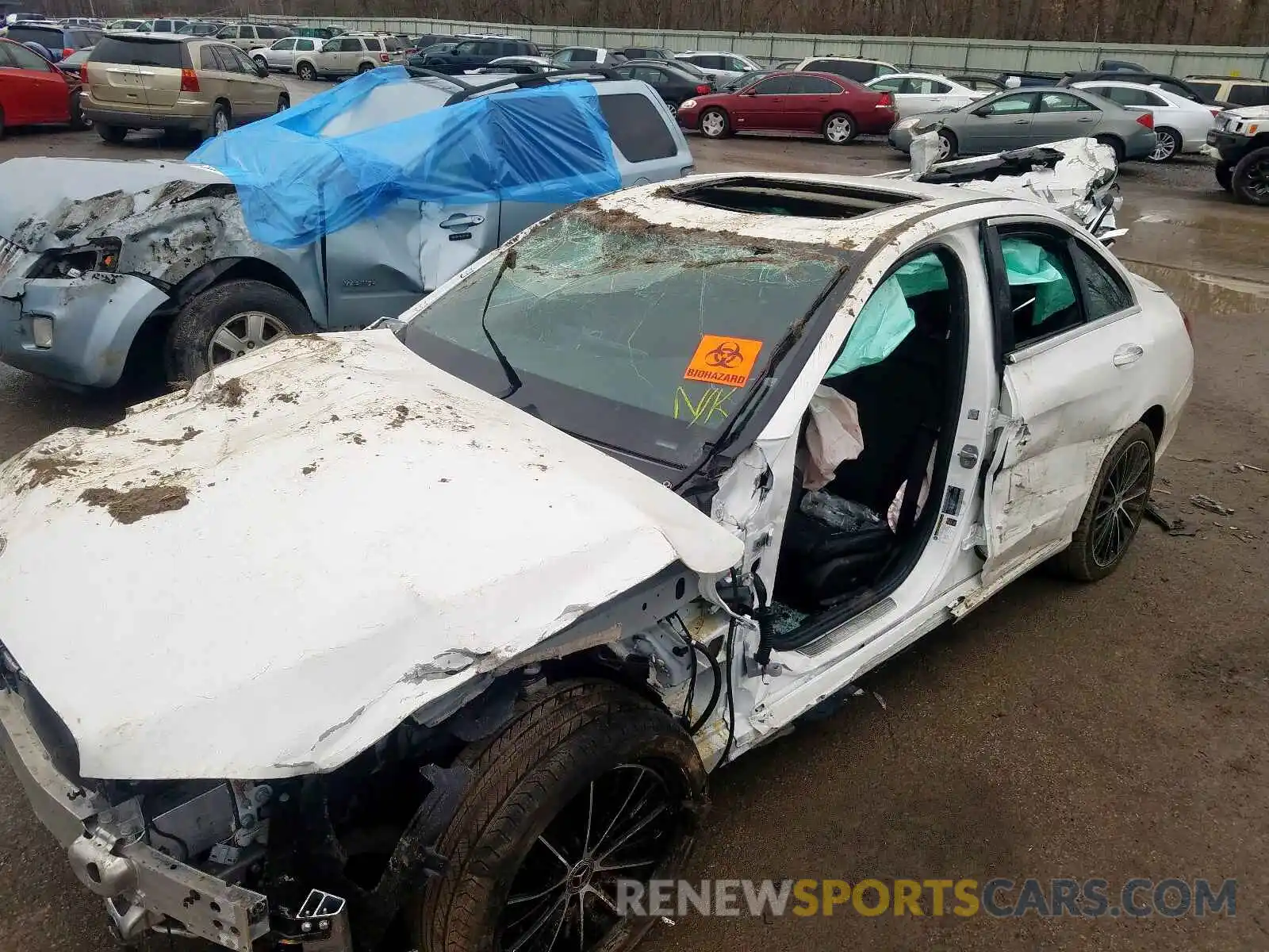 9 Photograph of a damaged car 55SWF8EB6LU327783 MERCEDES-BENZ C CLASS 2020