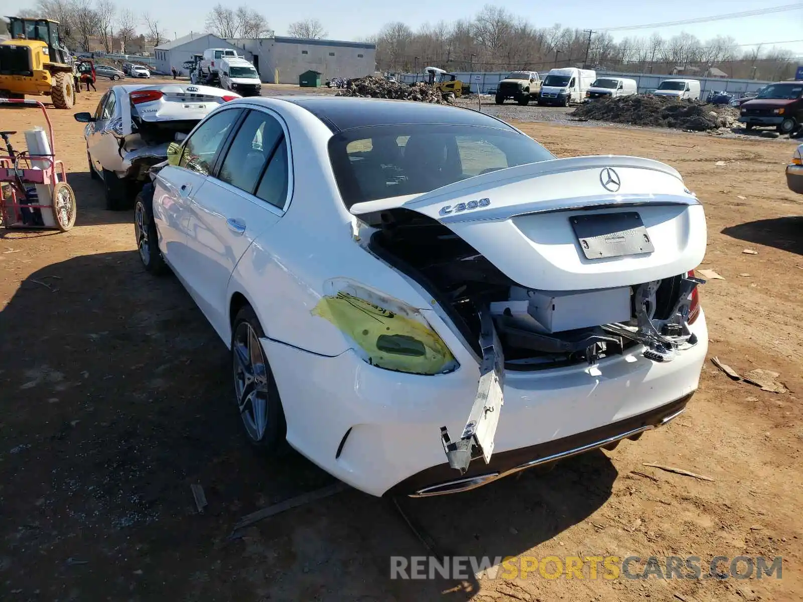 3 Photograph of a damaged car 55SWF8EB6LU329128 MERCEDES-BENZ C CLASS 2020