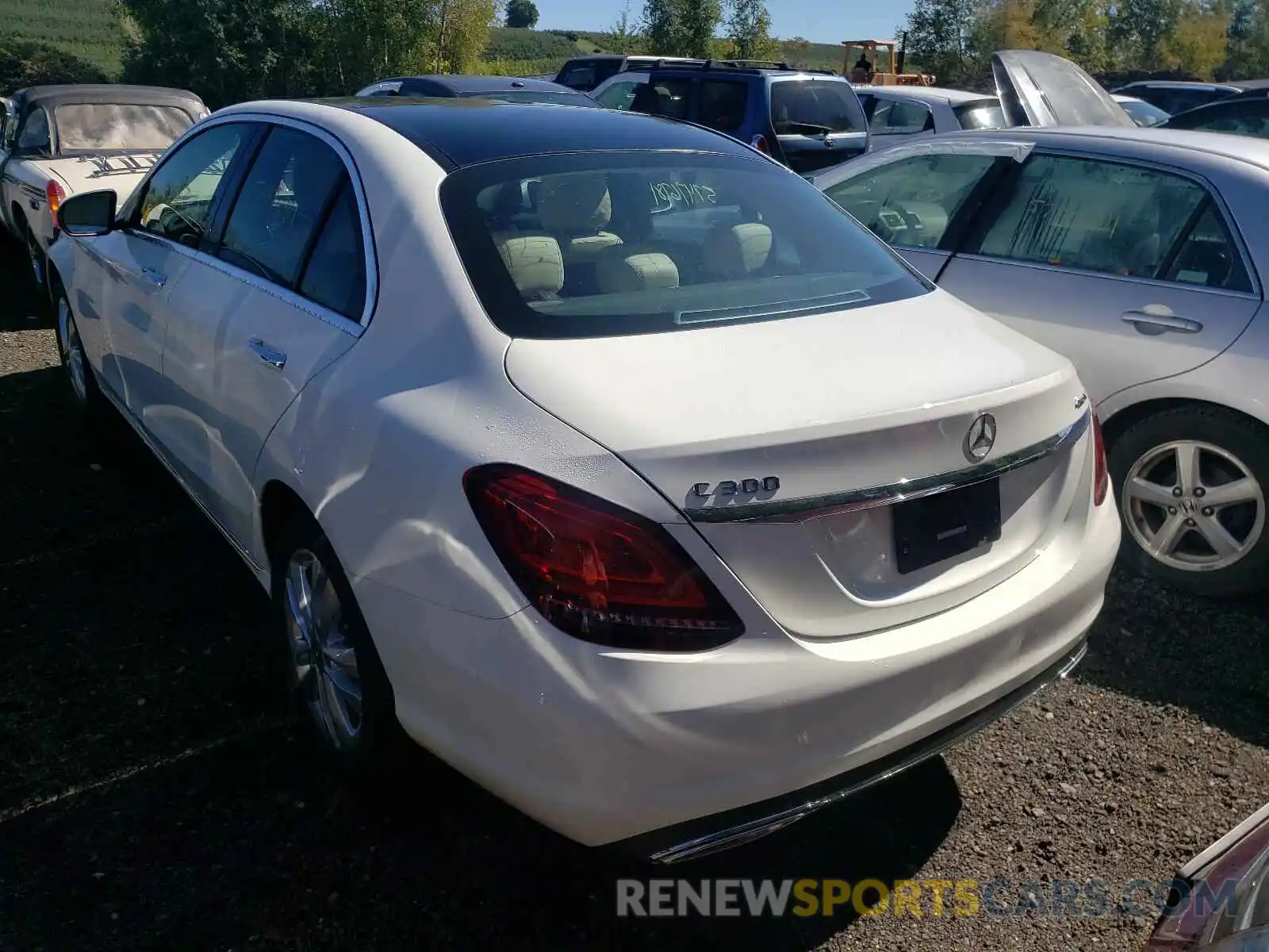 3 Photograph of a damaged car 55SWF8EB7LU330143 MERCEDES-BENZ C-CLASS 2020