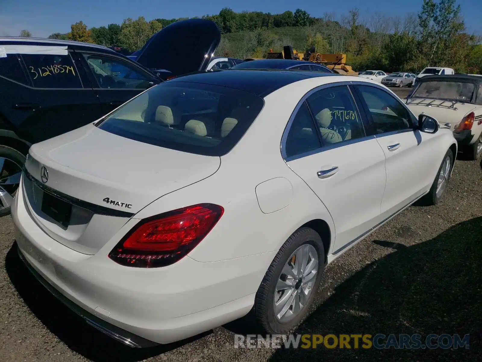 4 Photograph of a damaged car 55SWF8EB7LU330143 MERCEDES-BENZ C-CLASS 2020