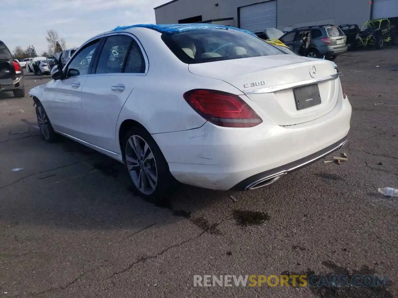 3 Photograph of a damaged car 55SWF8EB8LU323007 MERCEDES-BENZ C-CLASS 2020