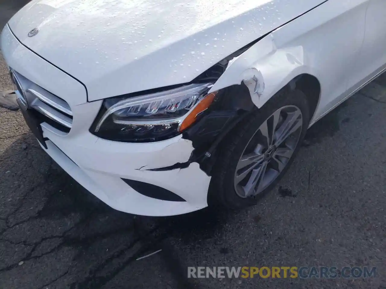 9 Photograph of a damaged car 55SWF8EB8LU323007 MERCEDES-BENZ C-CLASS 2020