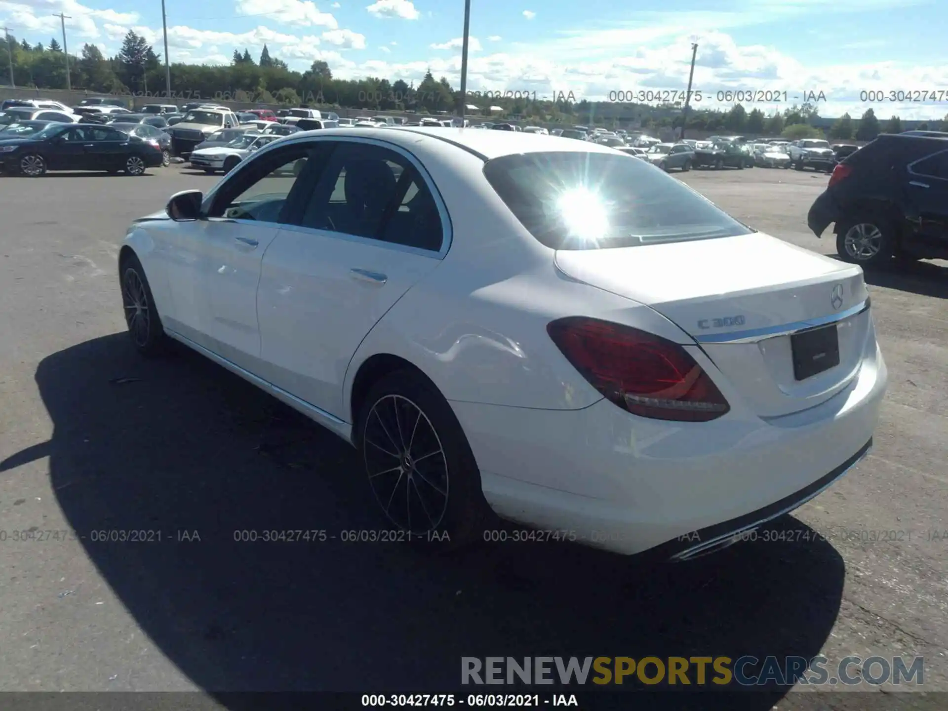 3 Photograph of a damaged car 55SWF8EB9LU325221 MERCEDES-BENZ C-CLASS 2020