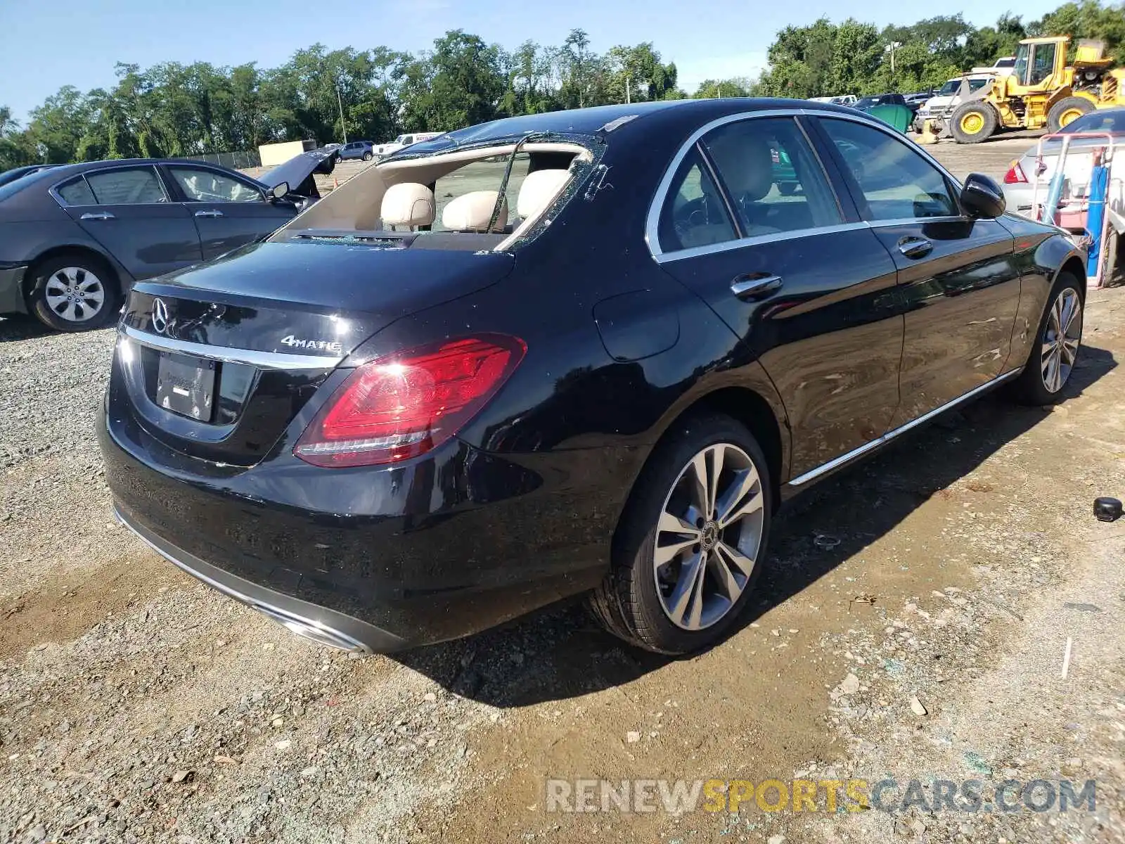 4 Photograph of a damaged car 55SWF8EB9LU326479 MERCEDES-BENZ C-CLASS 2020