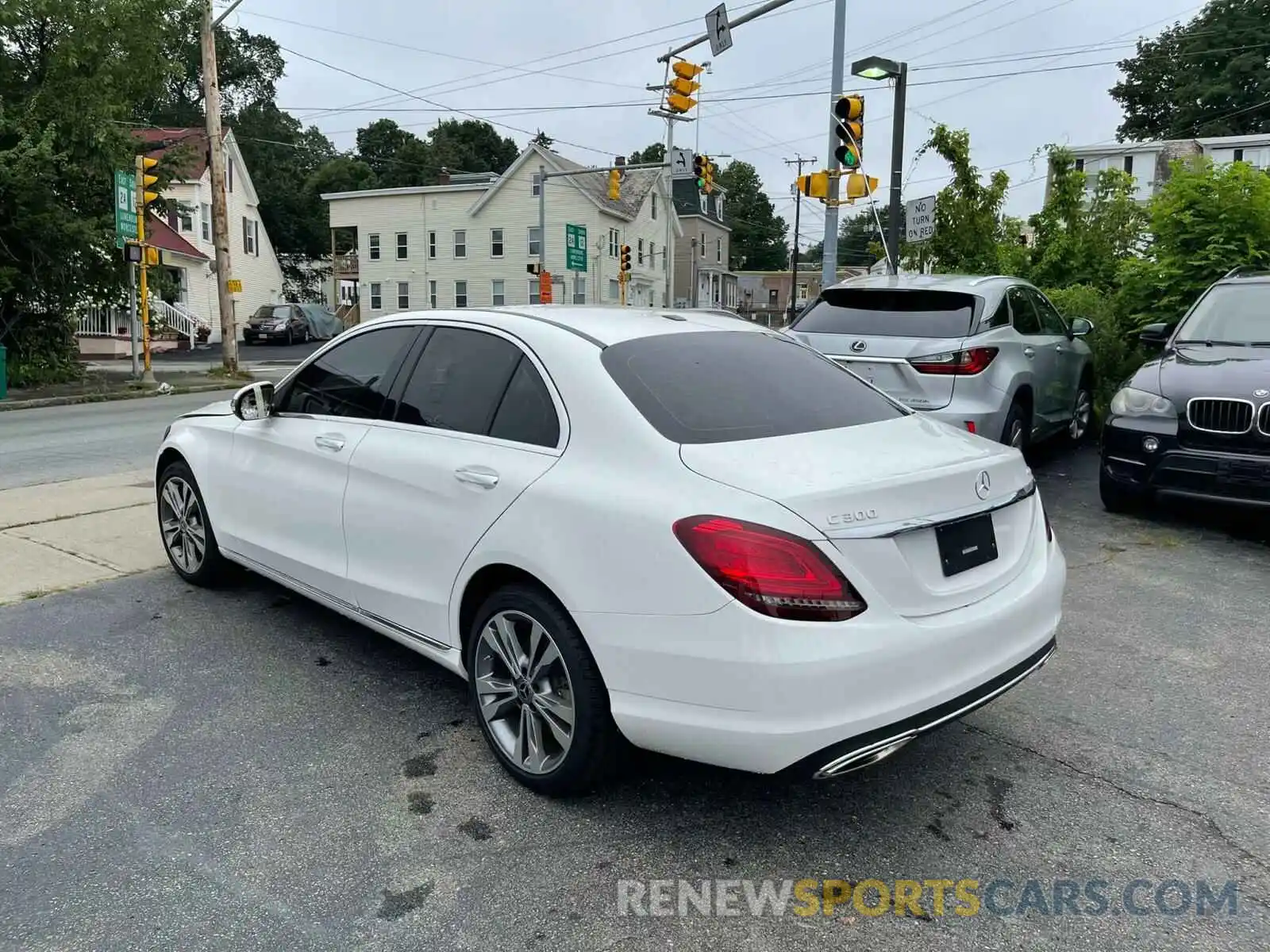 3 Photograph of a damaged car 55SWF8EB9LU326921 MERCEDES-BENZ C-CLASS 2020