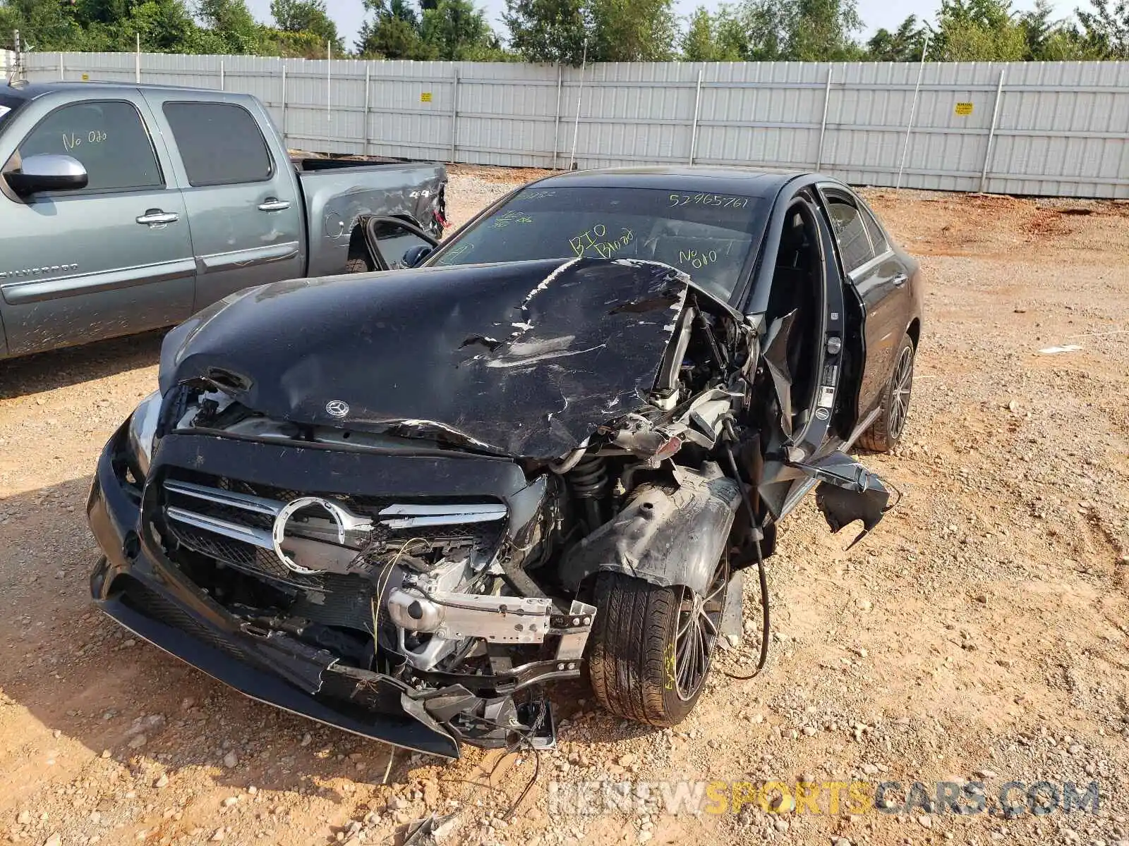 2 Photograph of a damaged car 55SWF8EB9LU330239 MERCEDES-BENZ C-CLASS 2020