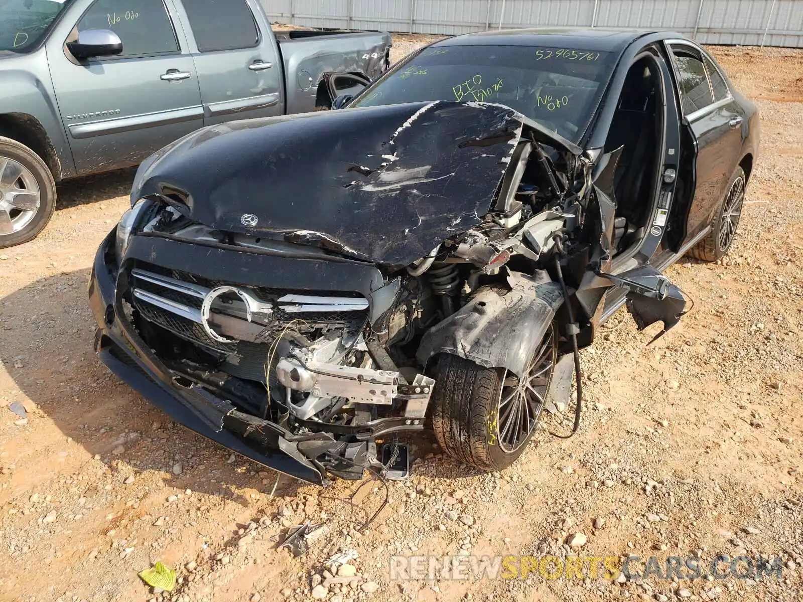 9 Photograph of a damaged car 55SWF8EB9LU330239 MERCEDES-BENZ C-CLASS 2020