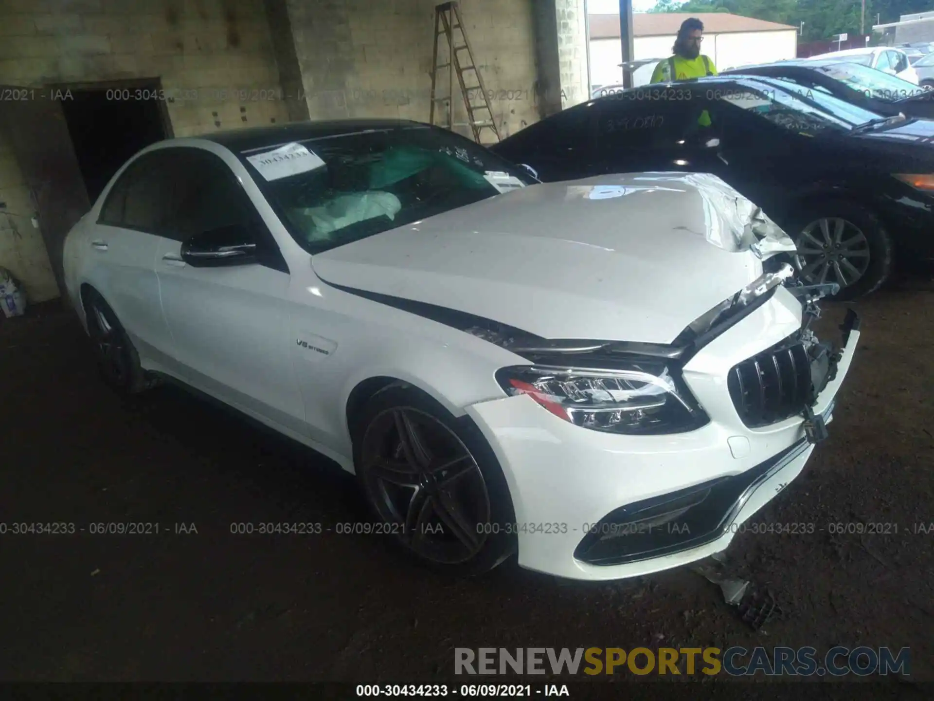 1 Photograph of a damaged car 55SWF8GB6LU329692 MERCEDES-BENZ C-CLASS 2020