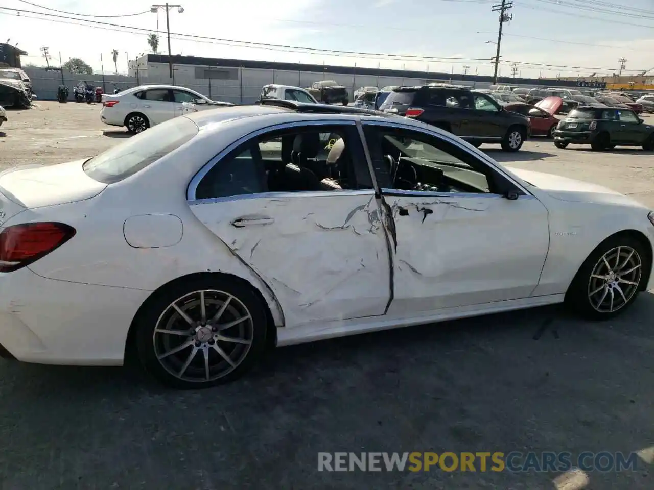 9 Photograph of a damaged car 55SWF8GB6LU332480 MERCEDES-BENZ C-CLASS 2020