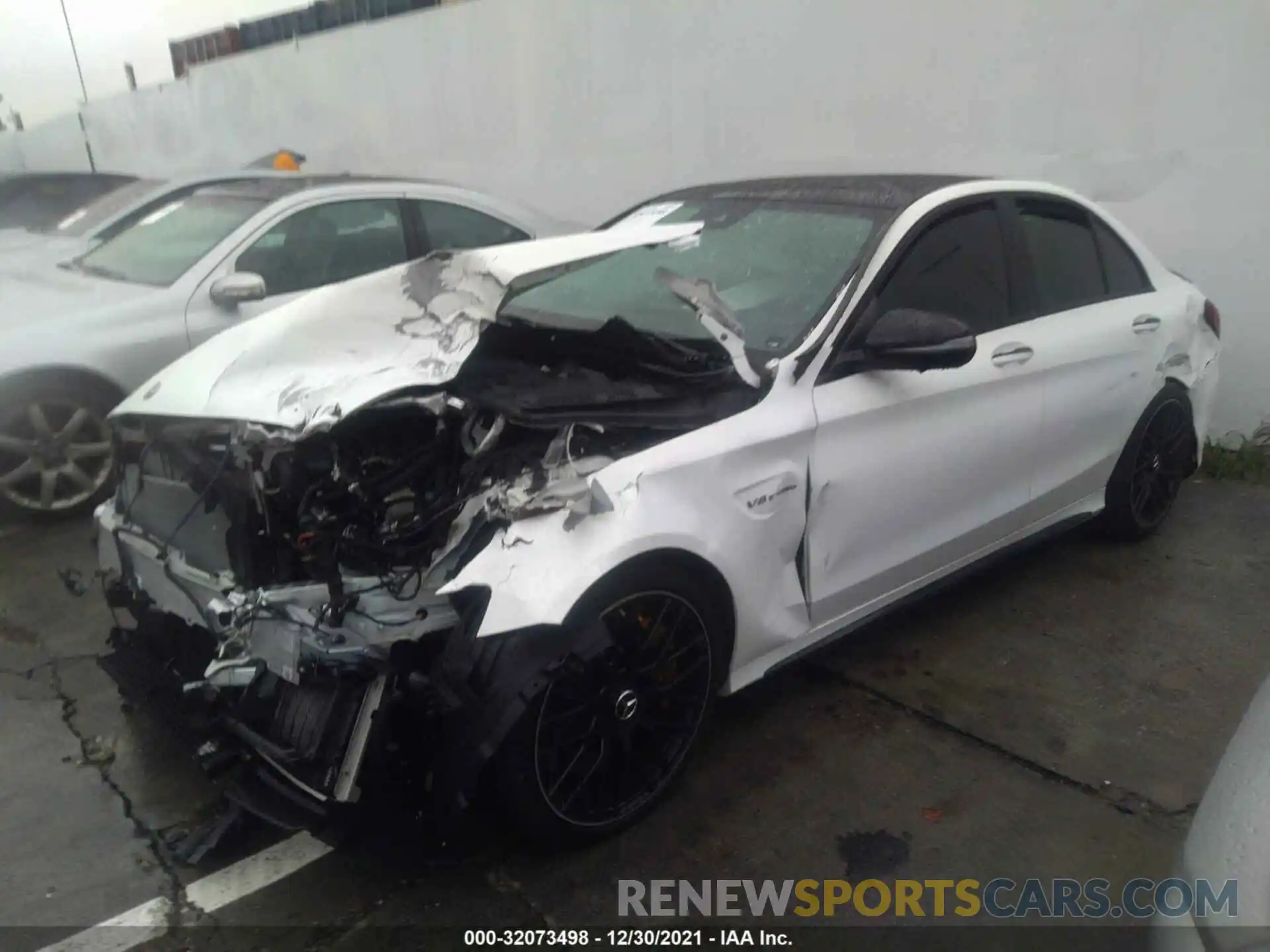 2 Photograph of a damaged car 55SWF8HB0LU332229 MERCEDES-BENZ C-CLASS 2020