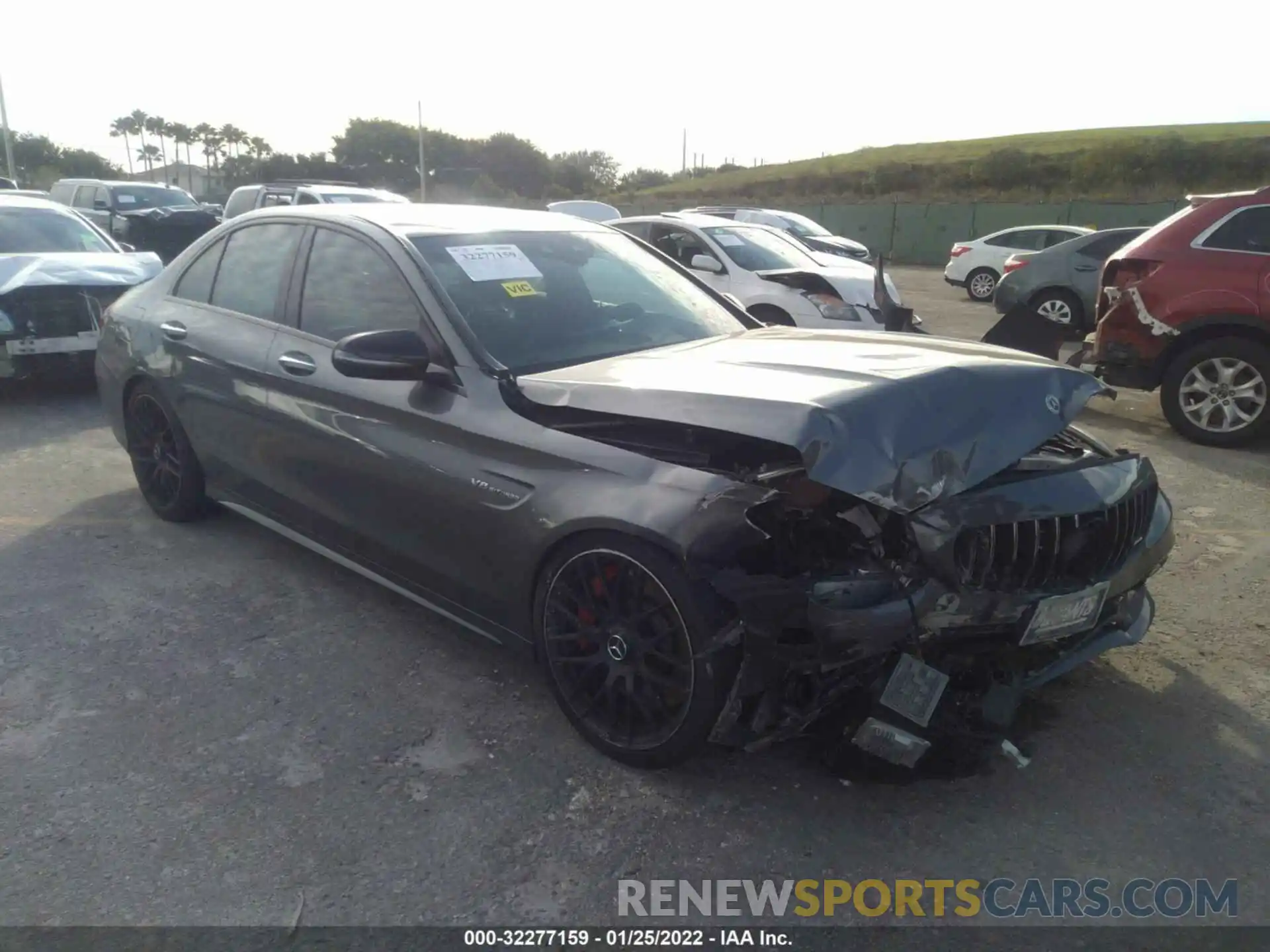 1 Photograph of a damaged car 55SWF8HB9LU326400 MERCEDES-BENZ C-CLASS 2020