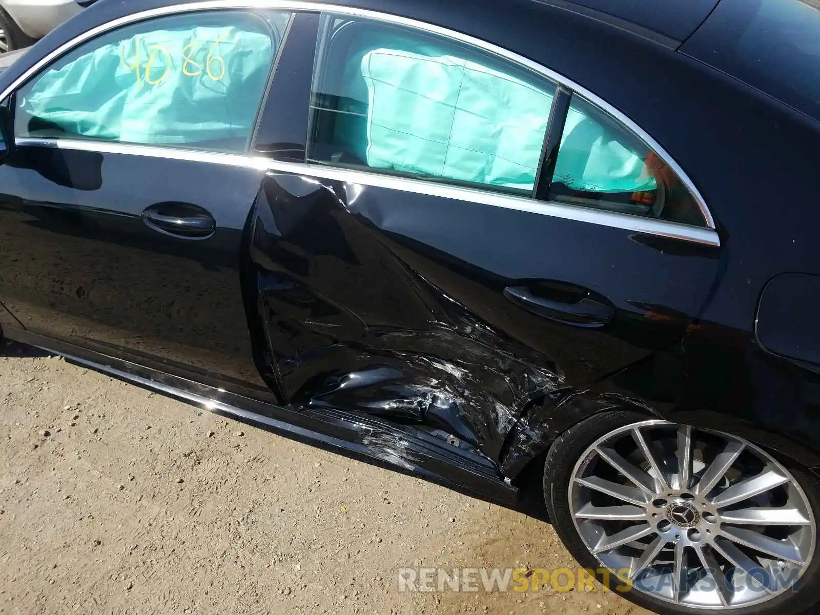 9 Photograph of a damaged car W1K5J4GB5LN081057 MERCEDES-BENZ C CLASS 2020