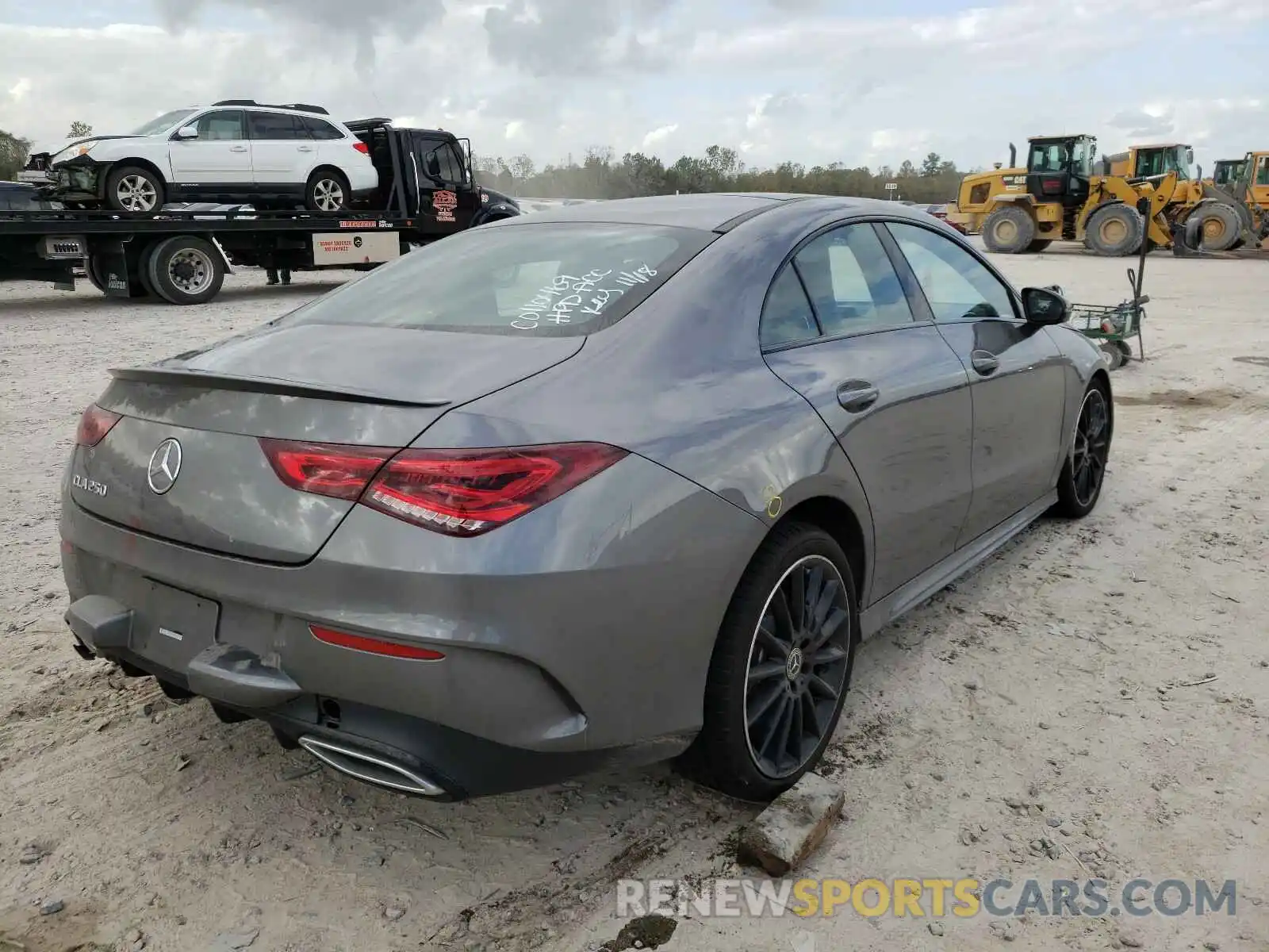 4 Photograph of a damaged car W1K5J4GB5LN103557 MERCEDES-BENZ C CLASS 2020