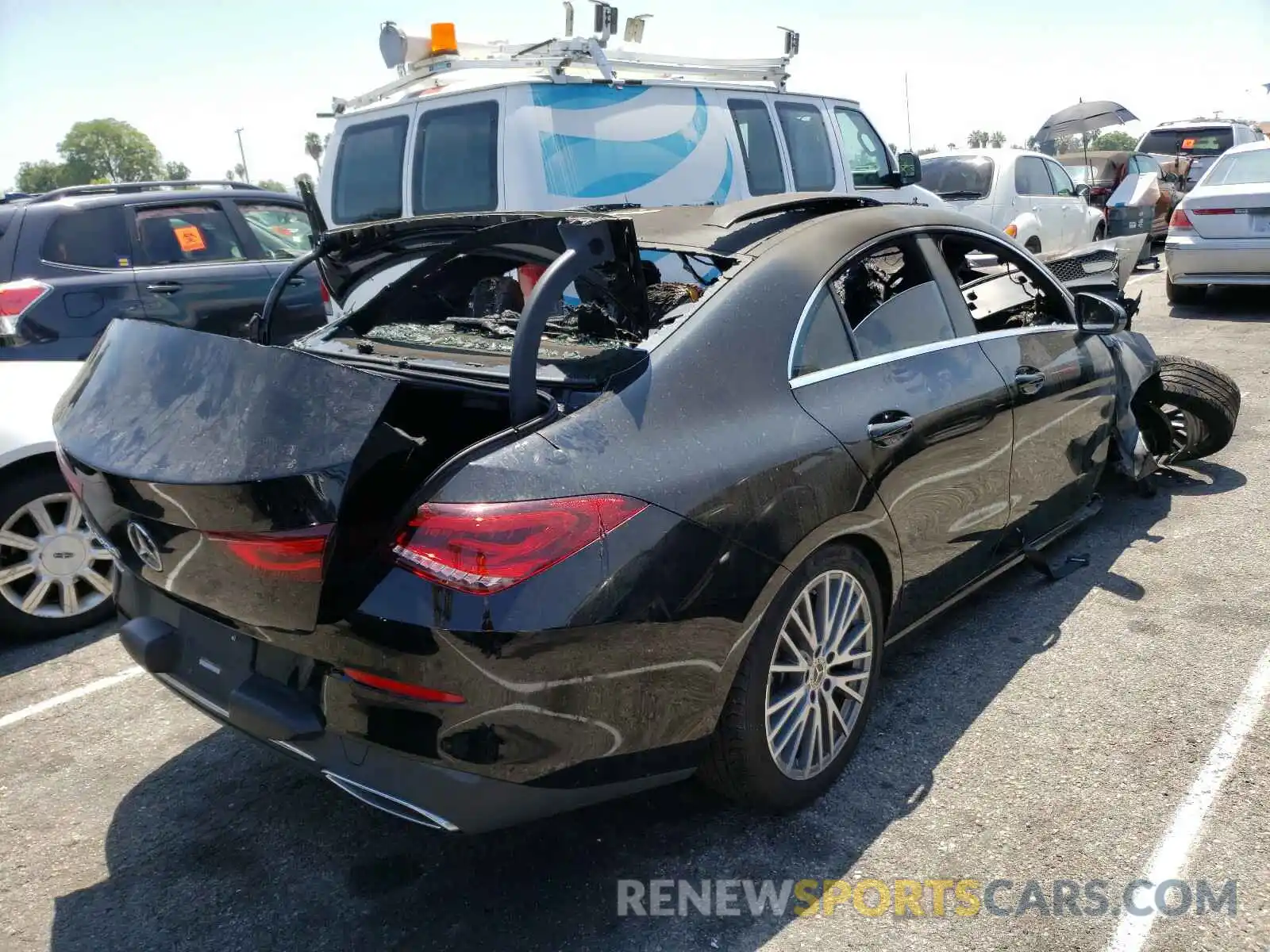 4 Photograph of a damaged car W1K5J4GBXLN088148 MERCEDES-BENZ C CLASS 2020