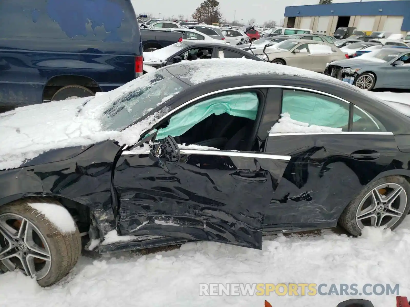 9 Photograph of a damaged car W1K5J4HB9LN093341 MERCEDES-BENZ C CLASS 2020