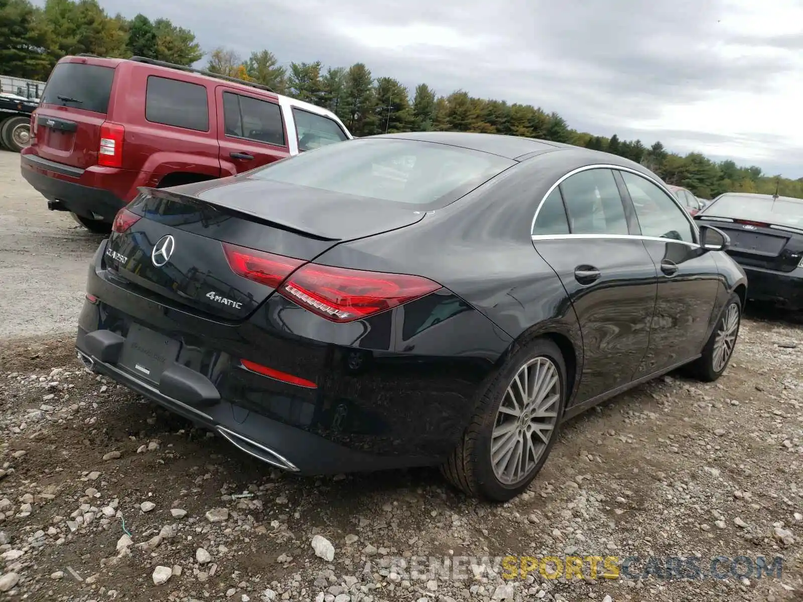 4 Photograph of a damaged car W1K5J4HBXLN084115 MERCEDES-BENZ C CLASS 2020