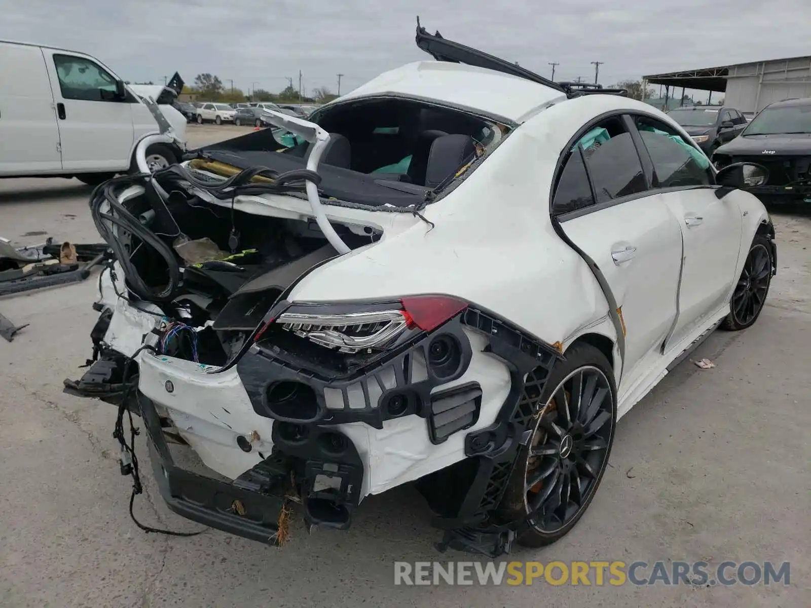 4 Photograph of a damaged car W1K5J5BB4LN089342 MERCEDES-BENZ C CLASS 2020