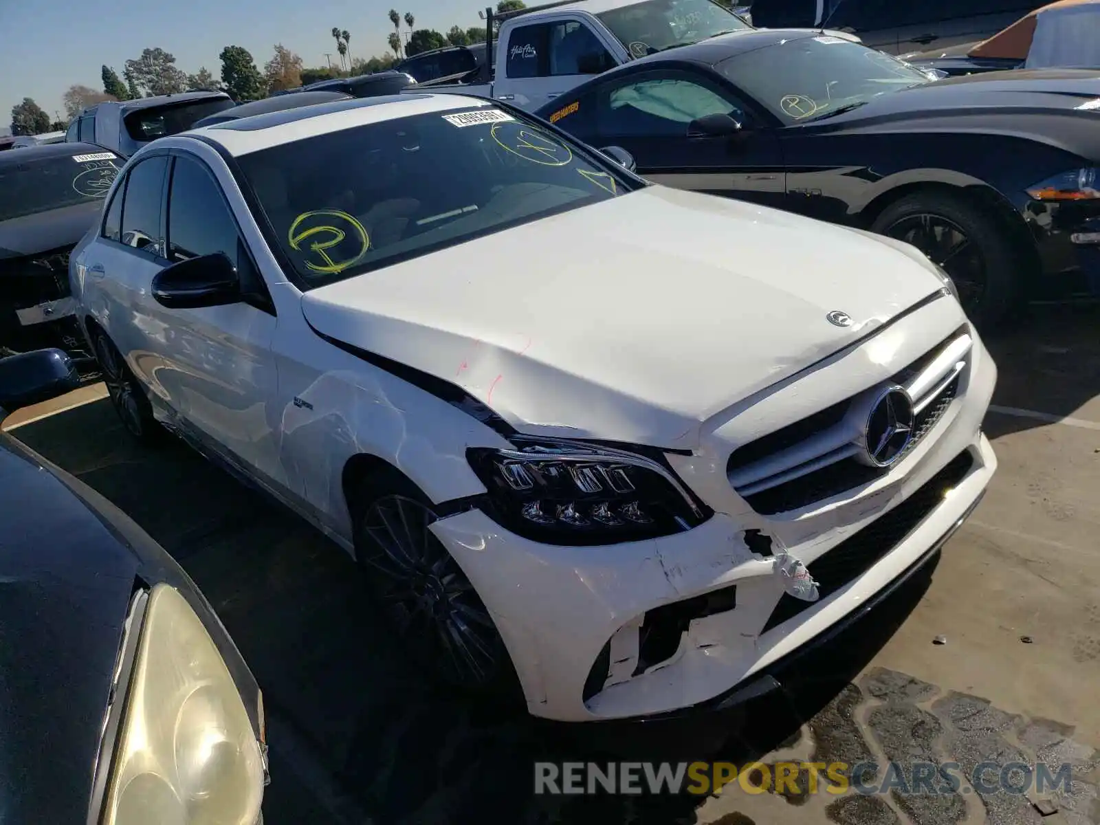 1 Photograph of a damaged car W1KWF6EB1LR593461 MERCEDES-BENZ C CLASS 2020