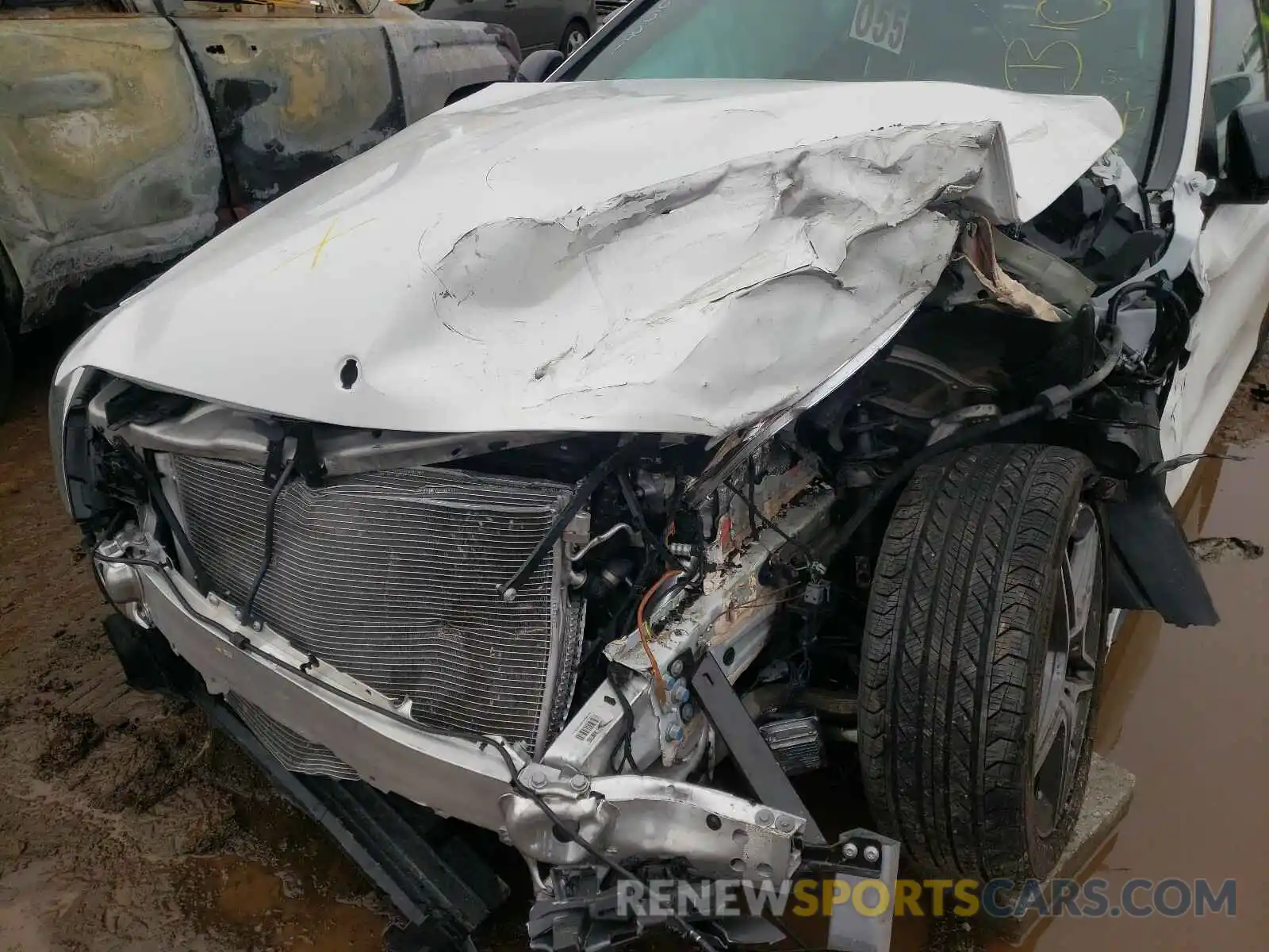 9 Photograph of a damaged car W1KWF6EB3LR573700 MERCEDES-BENZ C CLASS 2020