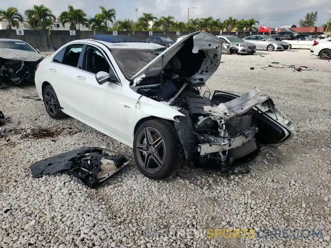 1 Photograph of a damaged car W1KWF6EB4LR585712 MERCEDES-BENZ C-CLASS 2020