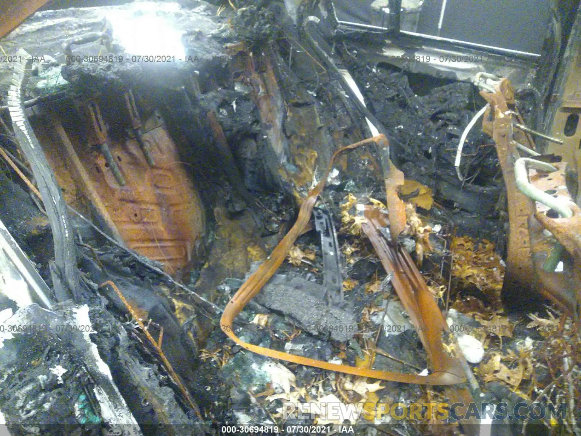 8 Photograph of a damaged car W1KWF6EB8LR571294 MERCEDES-BENZ C-CLASS 2020