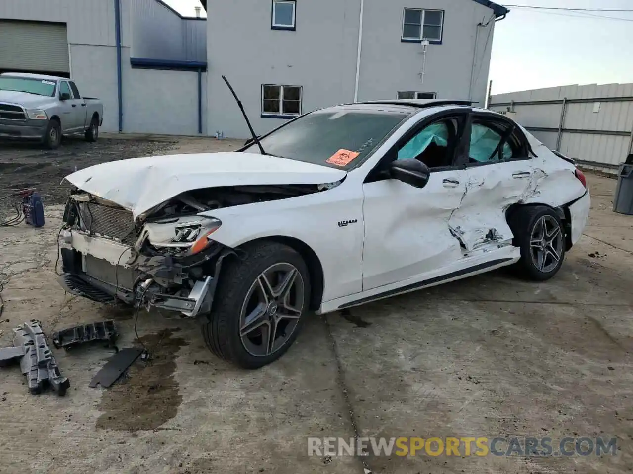 1 Photograph of a damaged car W1KWF6EBXLR569188 MERCEDES-BENZ C-CLASS 2020