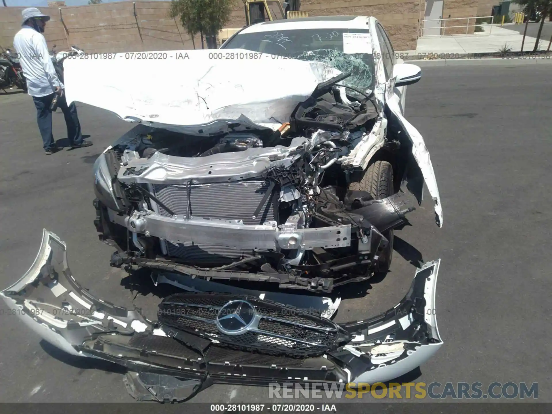 6 Photograph of a damaged car W1KWF8DB0LR579709 MERCEDES-BENZ C-CLASS 2020