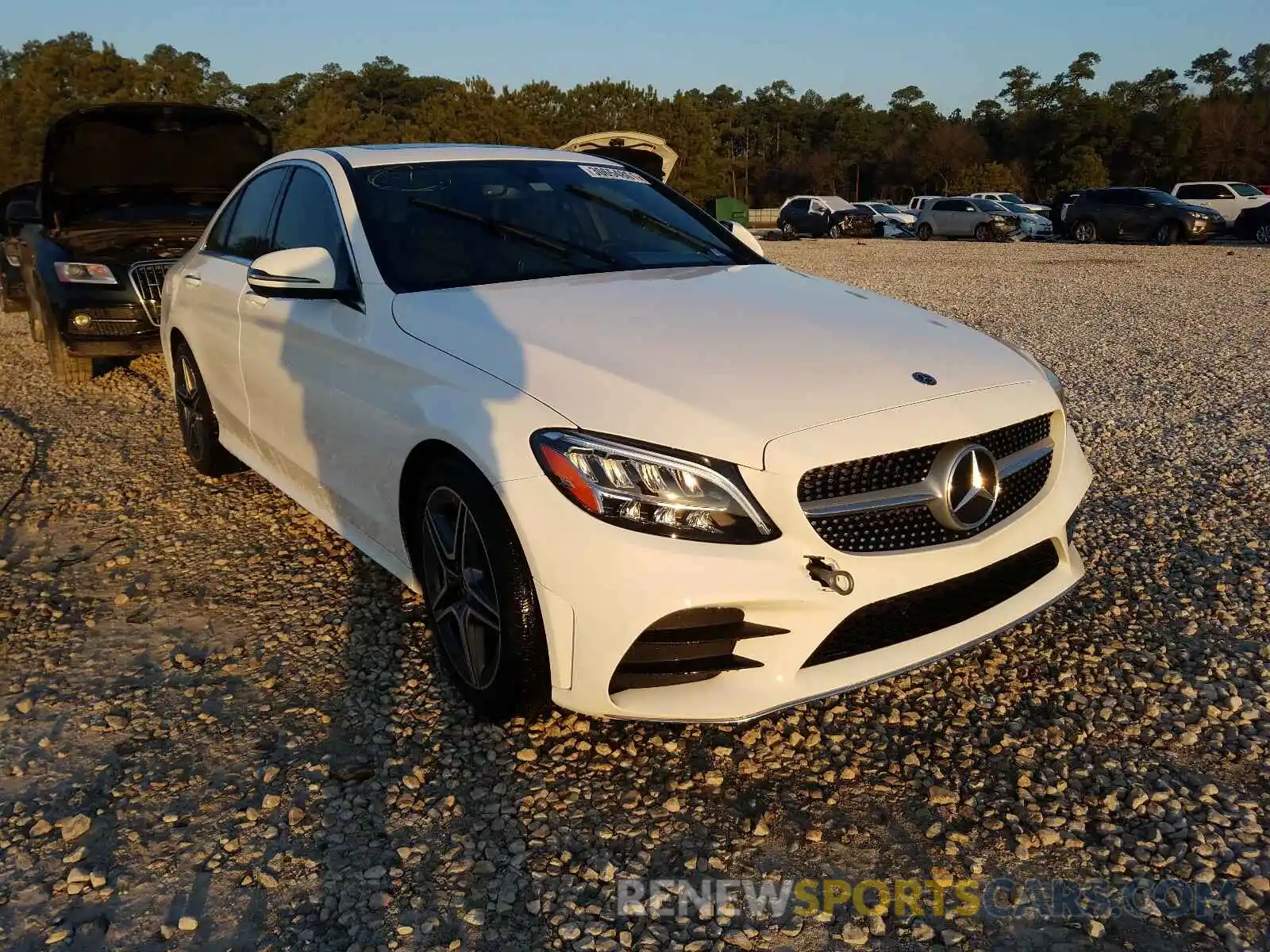 1 Photograph of a damaged car W1KWF8DB1LR567360 MERCEDES-BENZ C CLASS 2020