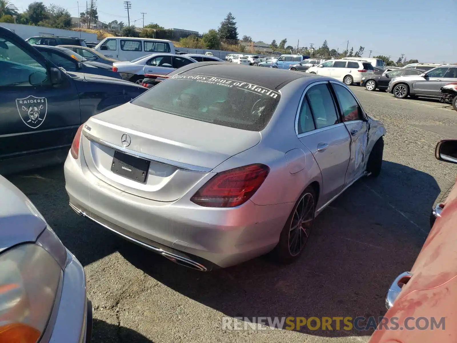 4 Photograph of a damaged car W1KWF8DB1LR593618 MERCEDES-BENZ C-CLASS 2020